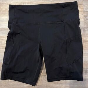 Lululemon fast and free shorts